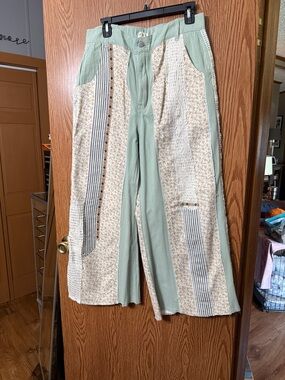 POL Patchwork Wide-Leg Pants in Sage and Cream Floral